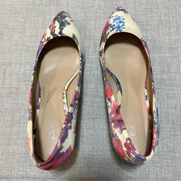 K&M Women's Floral low heels - Picture 3 of 9